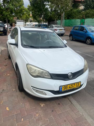 אם ג'י 350