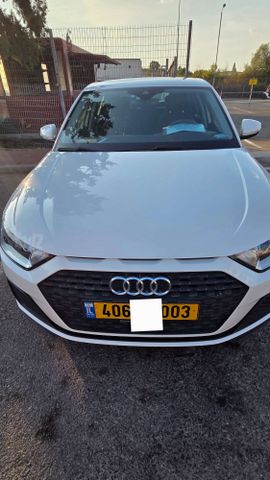 מודעת רכב אאודי A1
