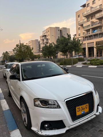 אאודי A3