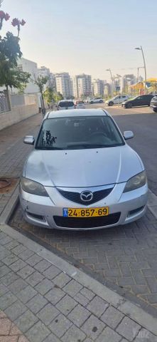 מאזדה 3