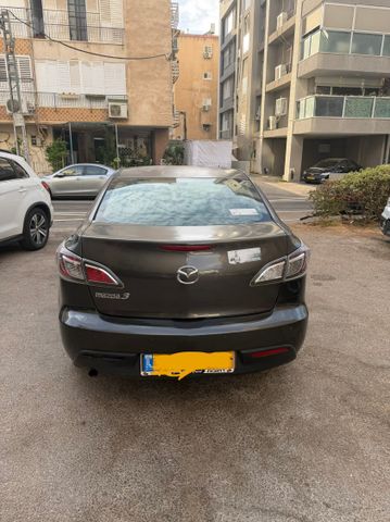 מאזדה 3