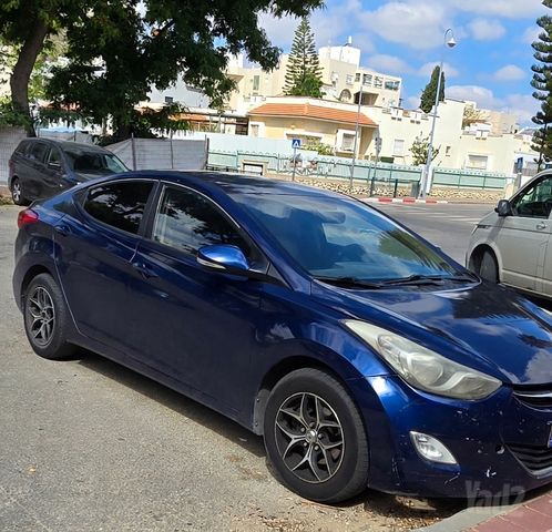 יונדאי I35