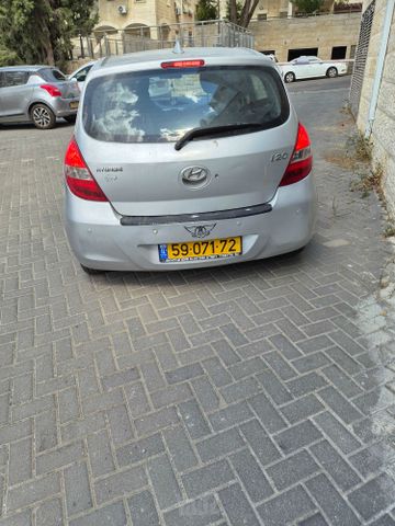 יונדאי i20