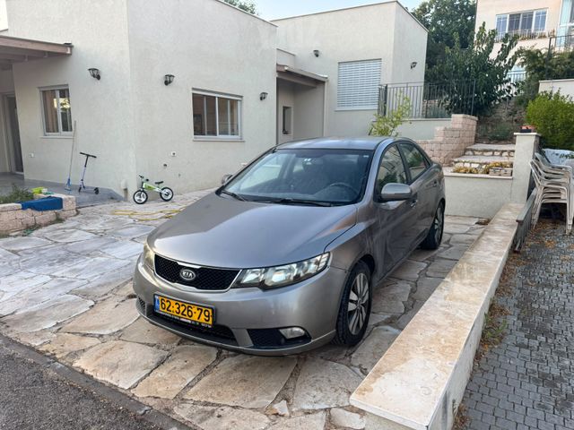 מודעת רכב קיה פורטה