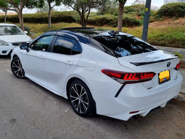 טויוטה קאמרי