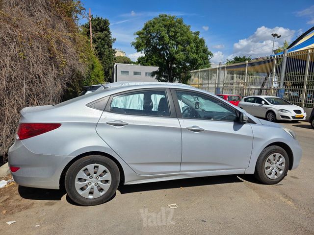יונדאי אקסנט i25