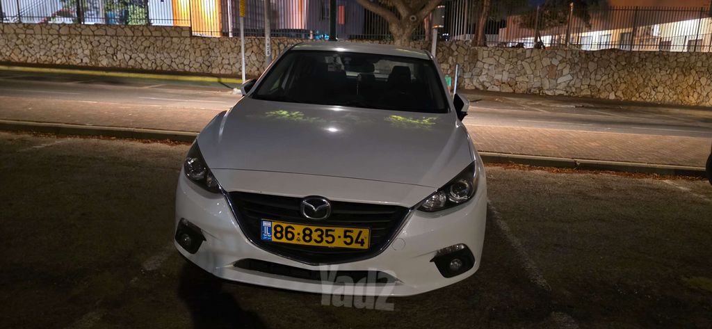 מאזדה 3