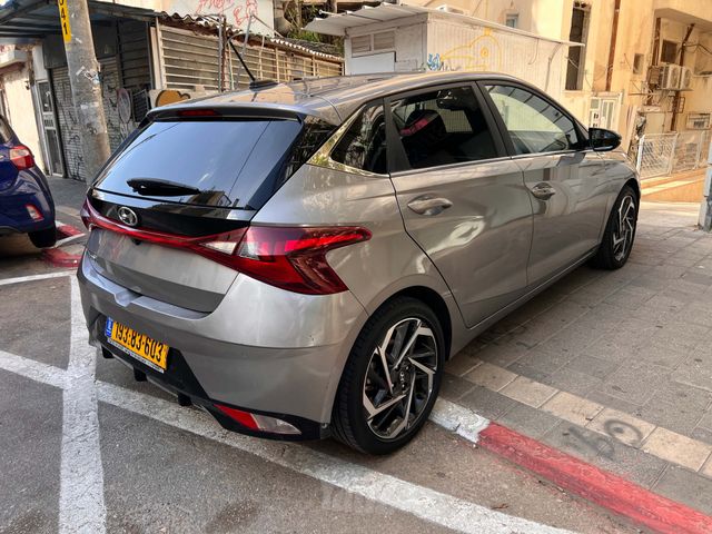 יונדאי i20