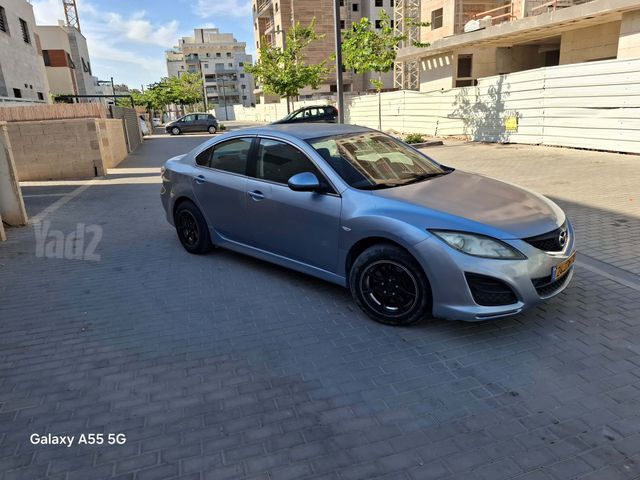 מודעת רכב מאזדה 6