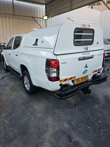 מיצובישי טרייטון / L200