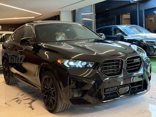 ב מ וו X6 M