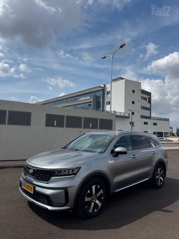 קיה סורנטו