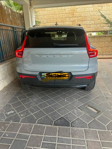 וולוו XC40