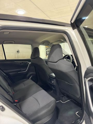 טויוטה RAV4