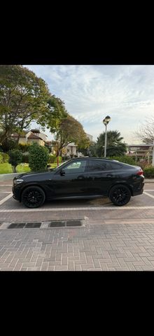 ב מ וו X6