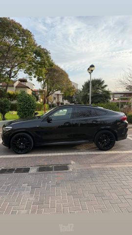 ב מ וו X6