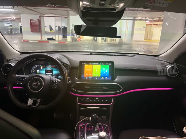 אם ג'י EHS PHEV