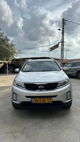 קיה סורנטו