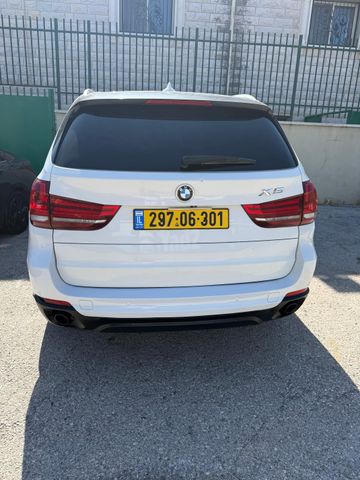 ב מ וו X5