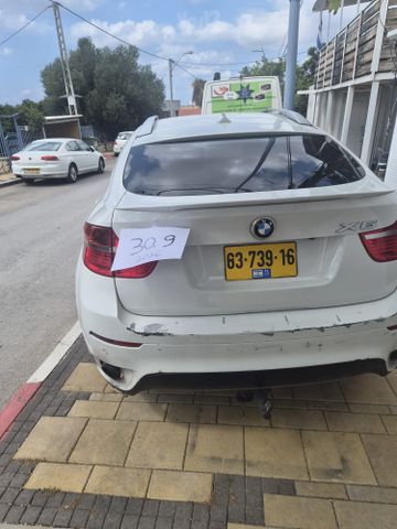 ב מ וו X6