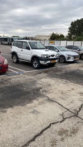 מודעת רכב ניסאן טראנו