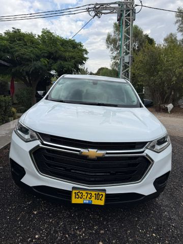 שברולט טראוורס