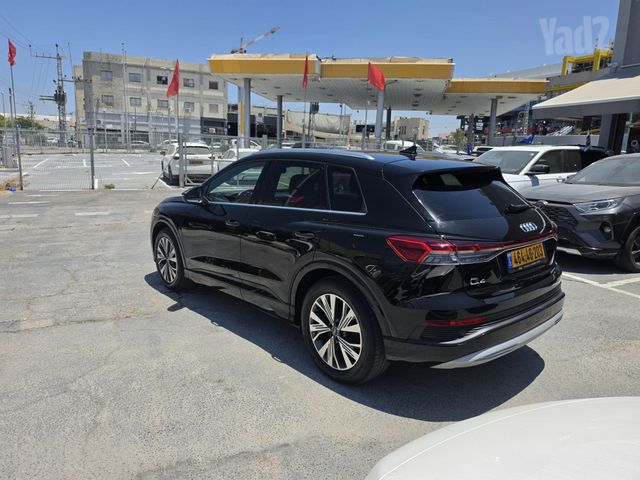 אאודי Q4 e-tron