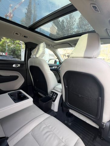 וולוו XC40