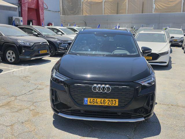 אאודי Q4 e-tron
