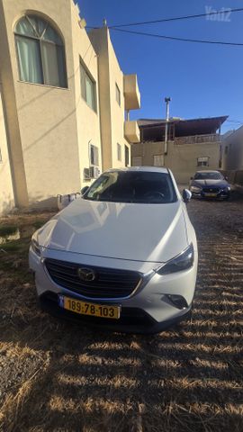 מודעת רכב מאזדה CX-3
