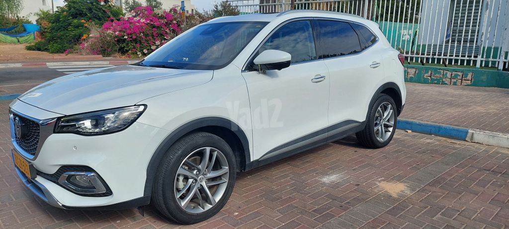 אם ג'י EHS PHEV