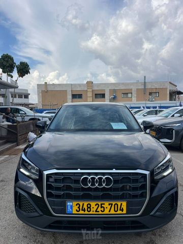 מודעת רכב אאודי Q2