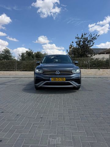 פולקסווגן טיגואן אולספייס