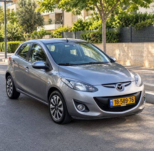 מאזדה 2