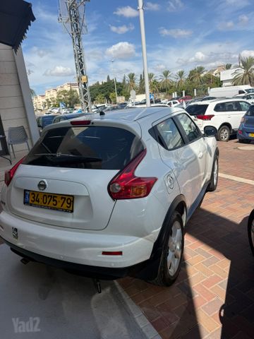 ניסאן ג'וק