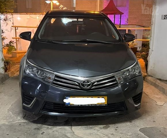טויוטה קורולה