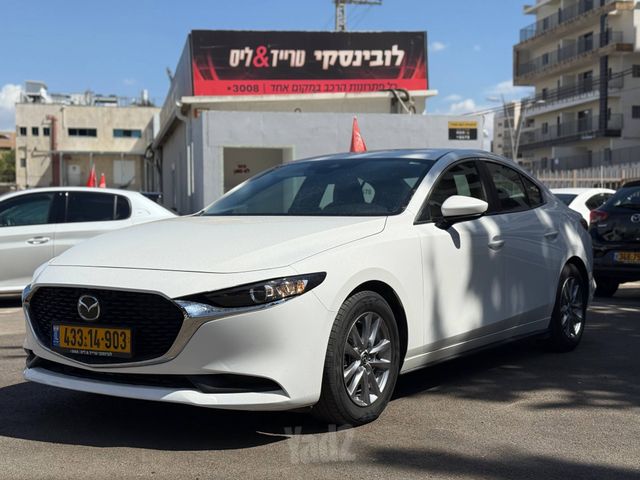 מודעת רכב מאזדה 3