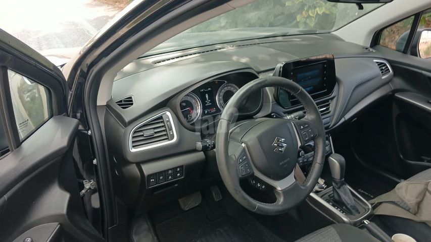 סוזוקי S-Cross
