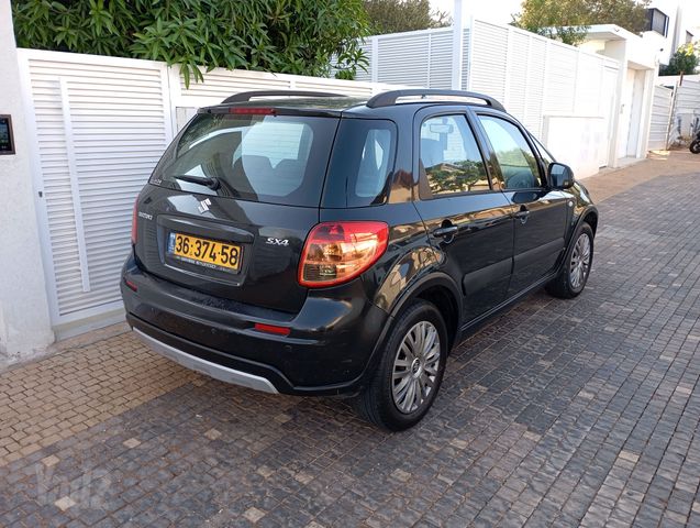 סוזוקי SX4