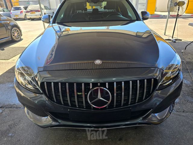 מרצדס-בנץ C-class