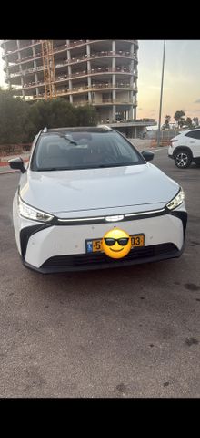 מודעת רכב ג׳ילי Geometry C