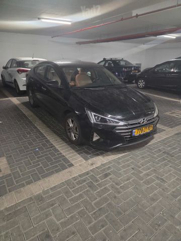 יונדאי אלנטרה