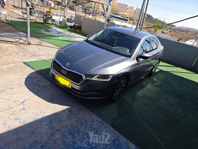 סקודה אוקטביה