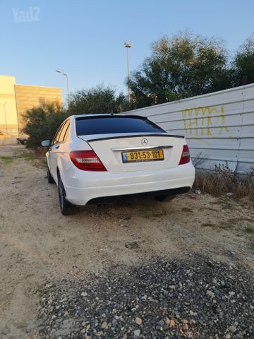 מרצדס-בנץ C-class