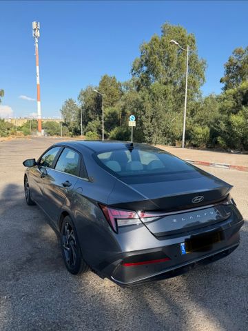 יונדאי אלנטרה