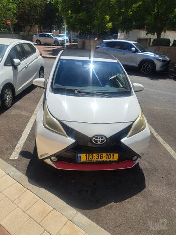 מודעת רכב טויוטה אייגו