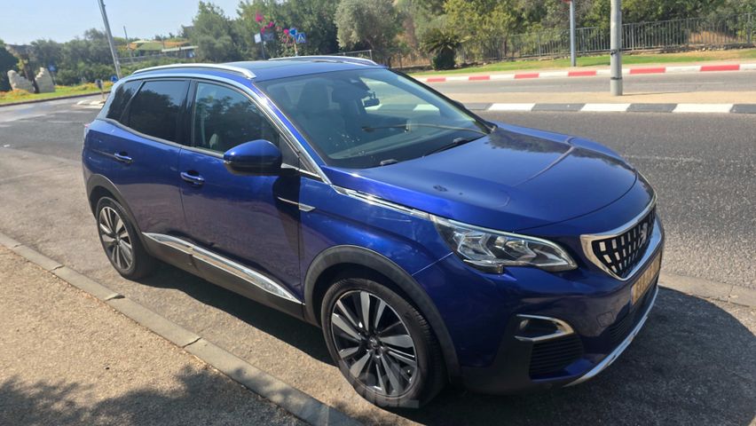 פיג'ו 3008