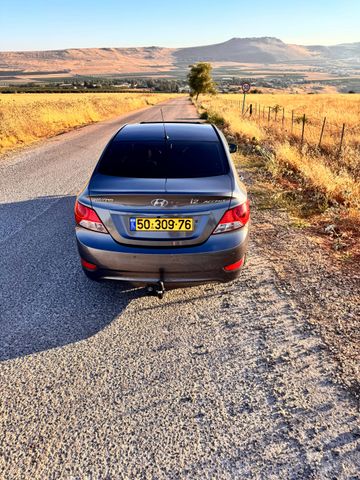 יונדאי אקסנט i25