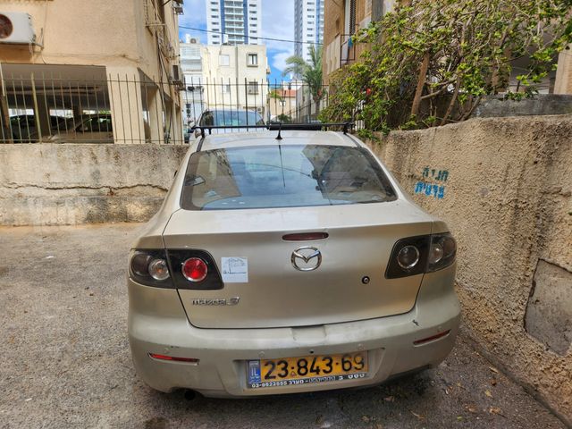 מאזדה 3