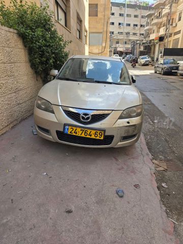 מודעת רכב מאזדה 3